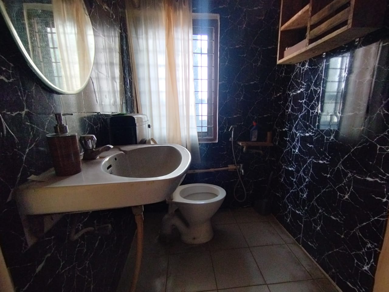 Fully Furnished 2bhk in Zoo Road Tiniali, Guwahati, Assam, India for Rent